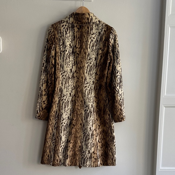 Leopard Print Coat - Picture 5 of 5